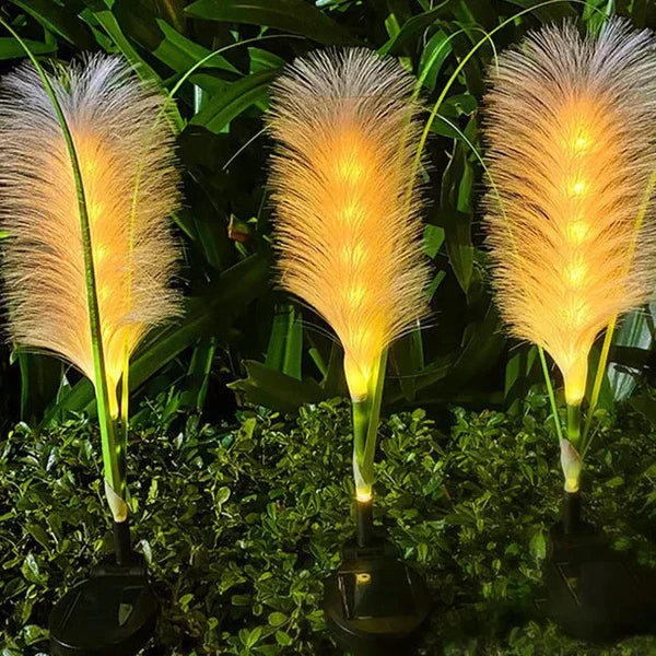Dekorative Rattan Gartenbeleuchtung – Solar-Lampe im Grasdesign für den Außenbereich