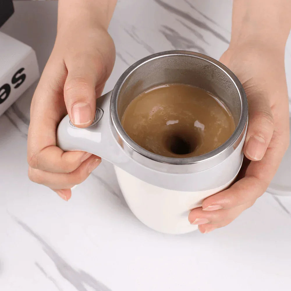 Automatisch Rührender Thermosbecher mit Ein-Knopf-Bedienung