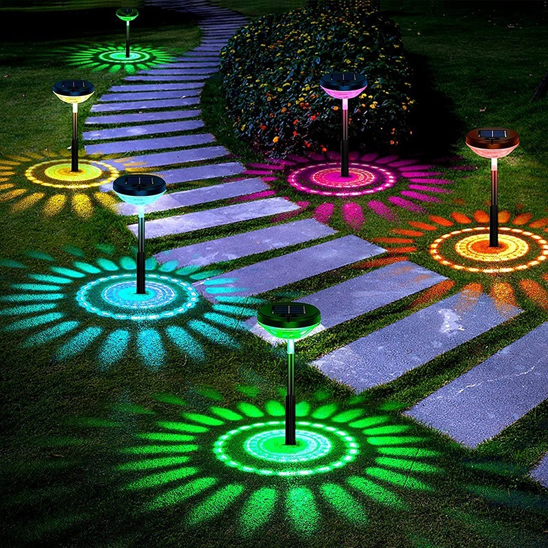 Solar Gartenlampe mit Farbwechsel – LED Gartenbeleuchtung für den Außenbereich mit Blütenmuster