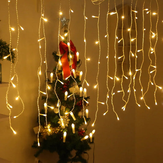 Atmosphärische Eiszapfen-Lichterkette