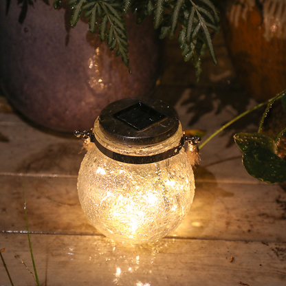 Solar LED Laterne im Glas – Dekorative Gartenbeleuchtung mit Drahtlichtern und Tragegriff