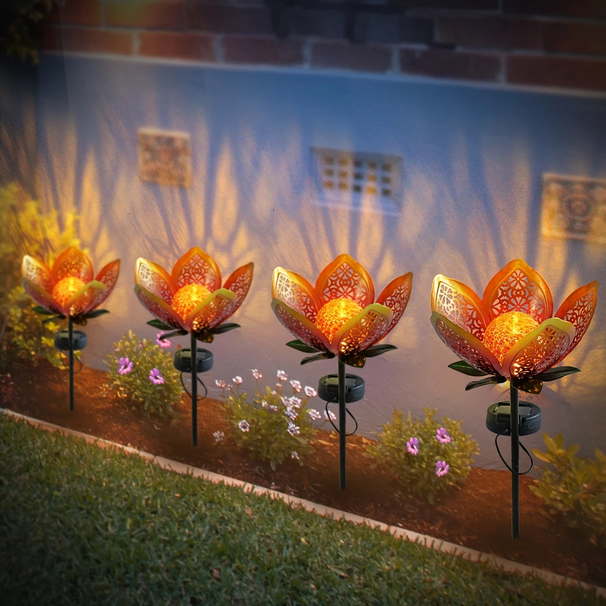Solar Gartenleuchte Lotusblume – Dekorative LED Außenbeleuchtung für Garten und Hof