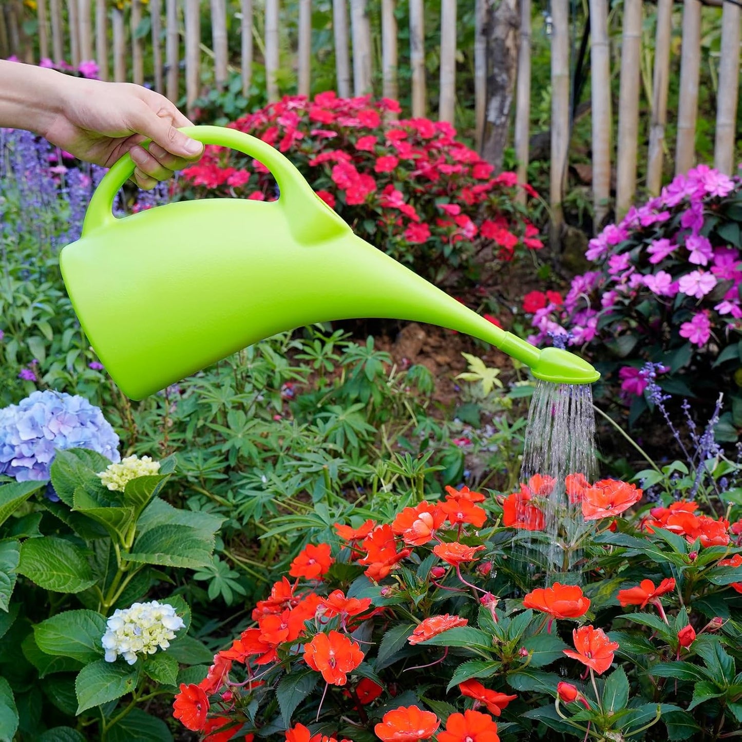 Praktische Gießkanne für den Garten – Ergonomisches Design und Leichtes Handling