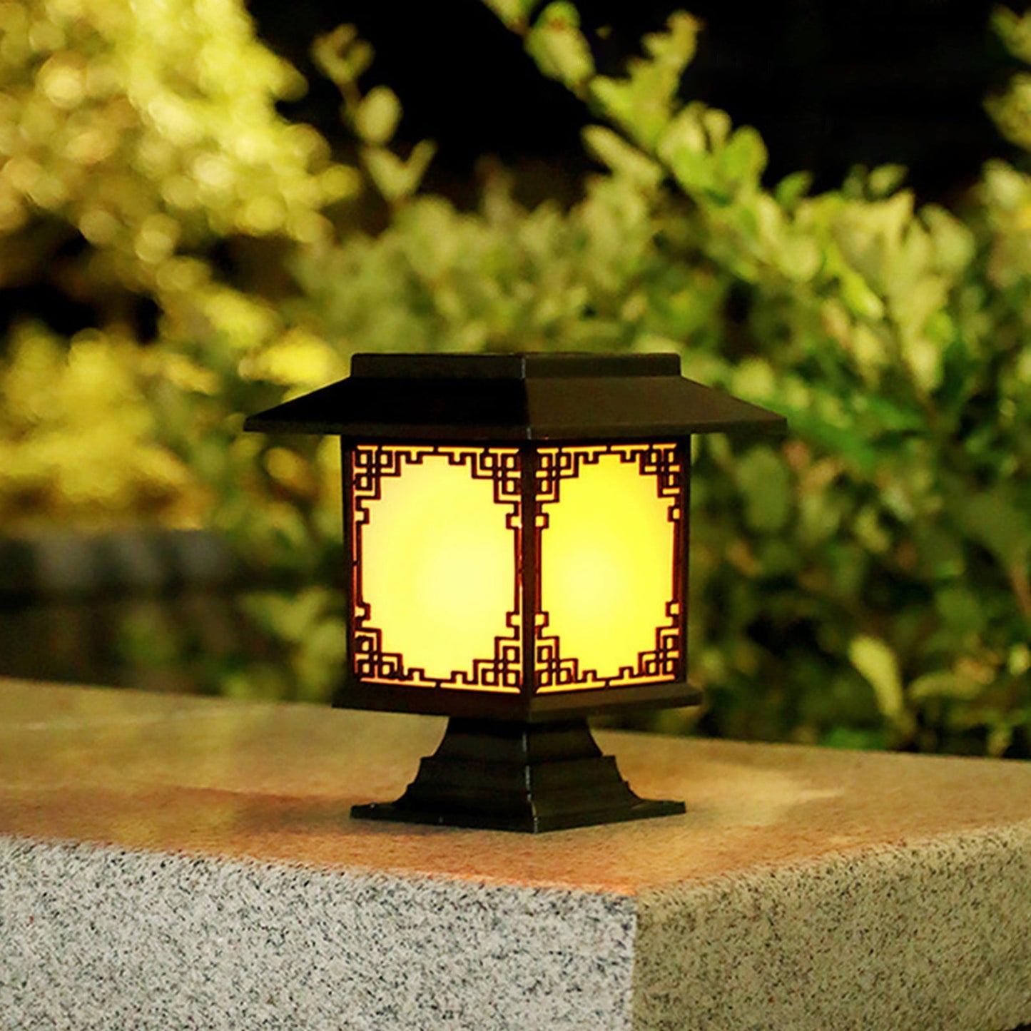 Solar LED Gartenlampe – Große quadratische Lampe mit warmem Licht und dualer Nutzung